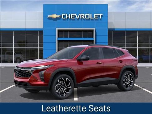 New 2026 Chevrolet Trax RS w/ Driver Confidence Package FWD image 2