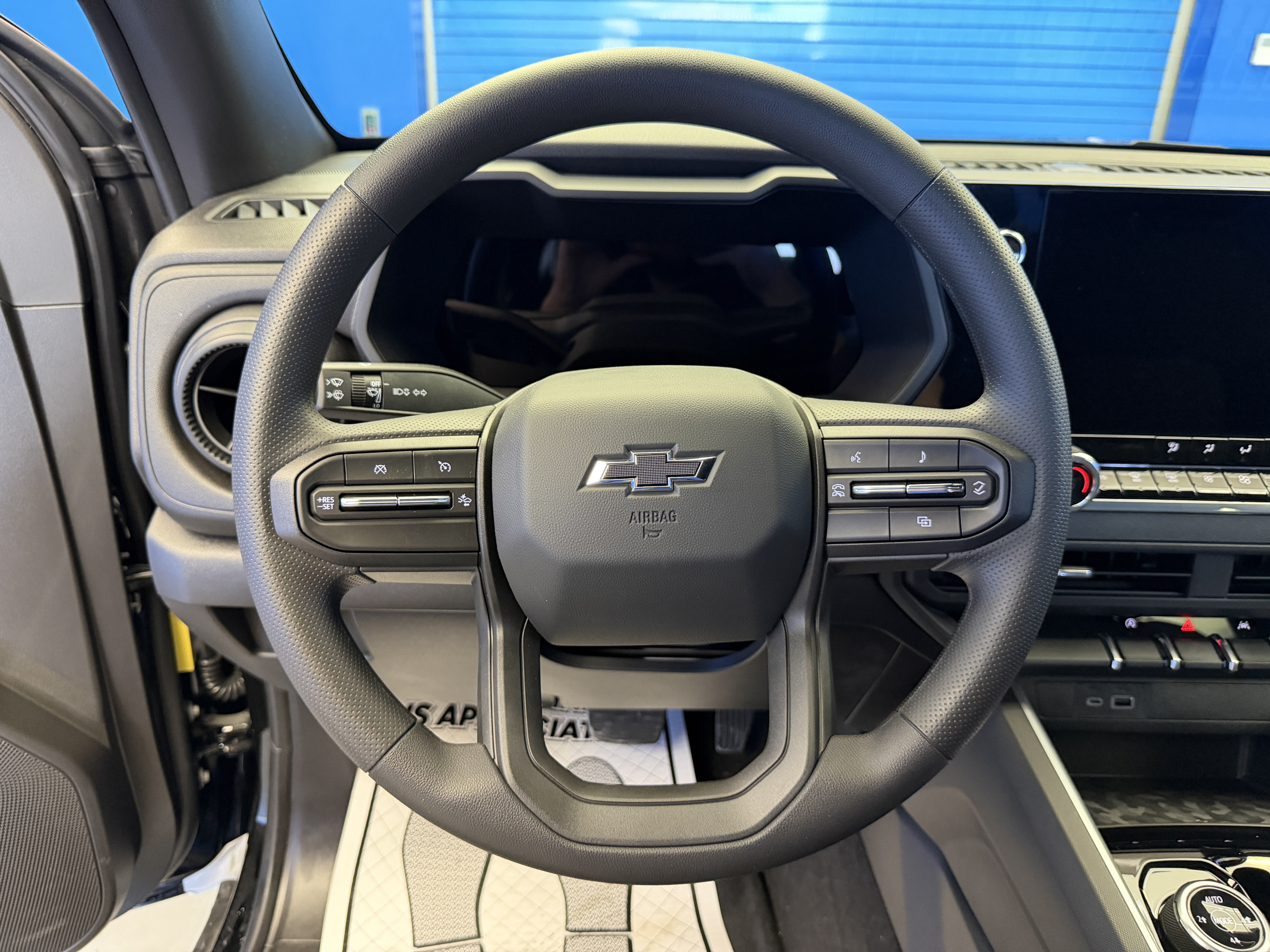 New 2026 Chevrolet Colorado Trail Boss AWD/4WD image 13