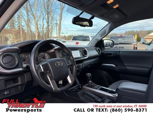 Used 2017 Toyota Tacoma SR5 image 14