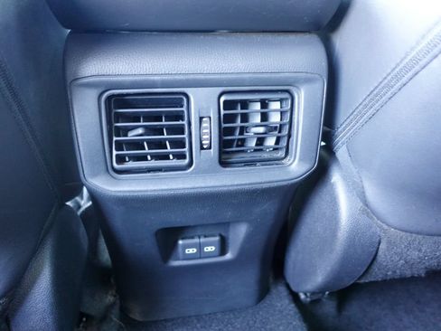 Used 2023 Toyota RAV4 XSE AWD/4WD image 24