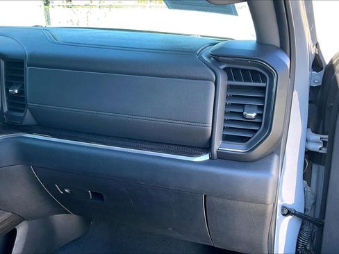 Used 2024 Chevrolet Silverado 1500 RST image 17