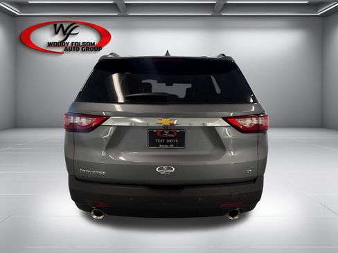 Used 2020 Chevrolet Traverse LT FWD image 7