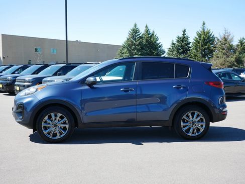 Used 2021 Kia Sportage S w/ S AWD Premium Package image 4