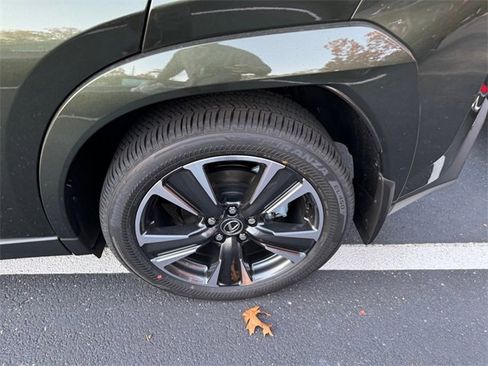 New 2025 Lexus UX 300h AWD image 10