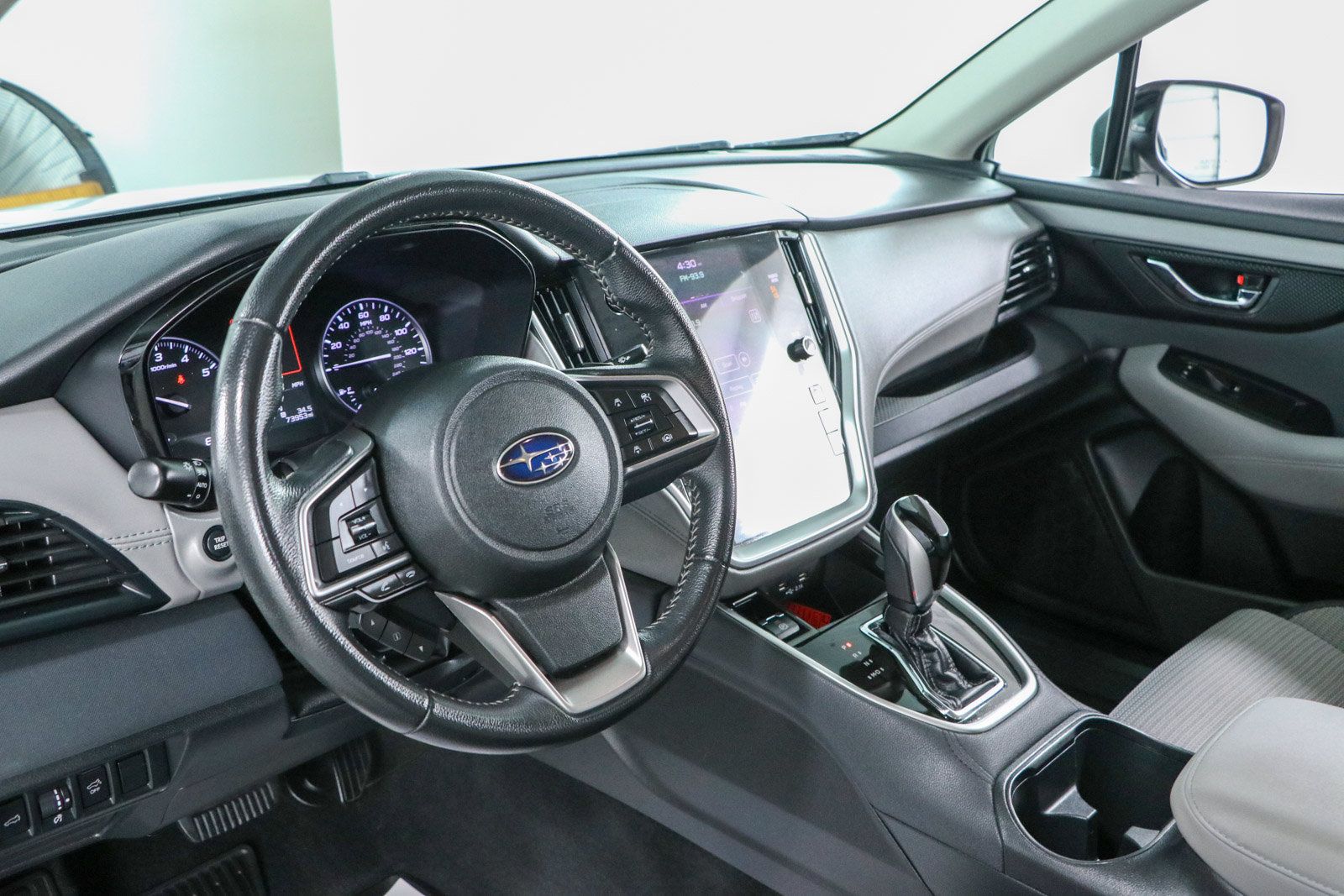 Used 2022 Subaru Outback Premium AWD/4WD image 22