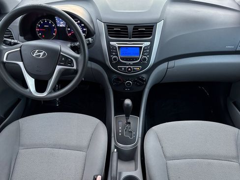Used 2012 Hyundai Accent GS image 14