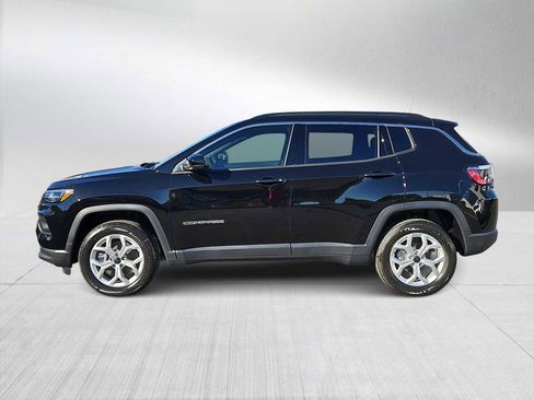 New 2026 Jeep Compass Latitude image 5