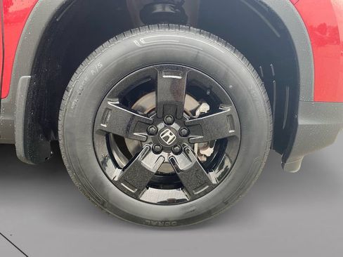 Used 2024 Honda Ridgeline Black Edition image 9
