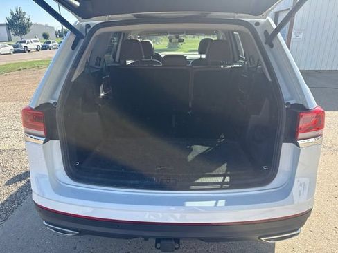 Used 2022 Volkswagen Atlas SE AWD/4WD image 18