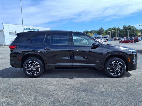 New 2026 Buick Enclave Sport Touring image 3