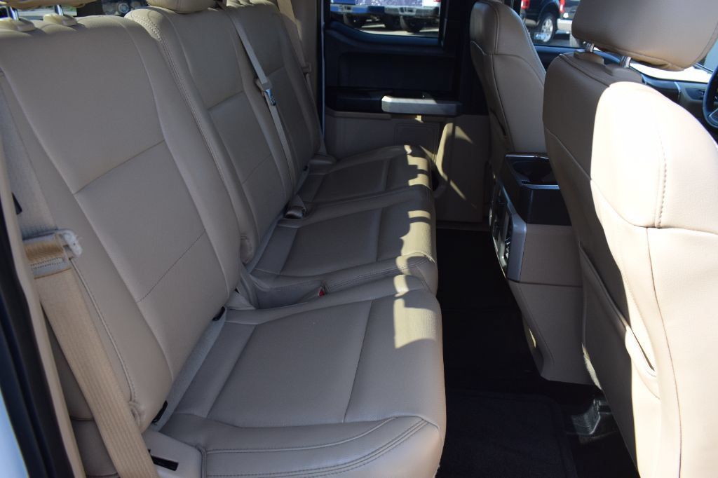 Used 2015 Ford F150 Lariat w/ Equipment Group 502A Luxury AWD/4WD image 15