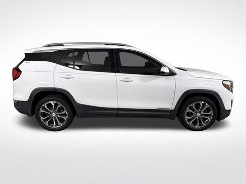 Used 2019 GMC Terrain SLT w/ Preferred Package image 2