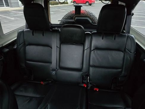 Used 2023 Jeep Wrangler Unlimited Rubicon 392 AWD/4WD image 52