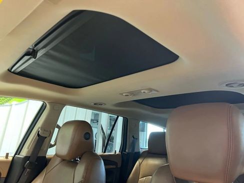 Used 2014 Buick Enclave Leather image 11