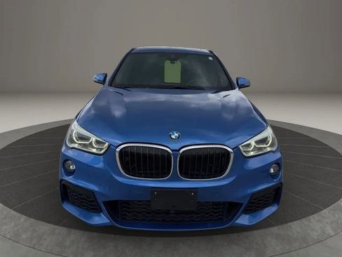 Used 2017 BMW X1 xDrive28i AWD/4WD image 2