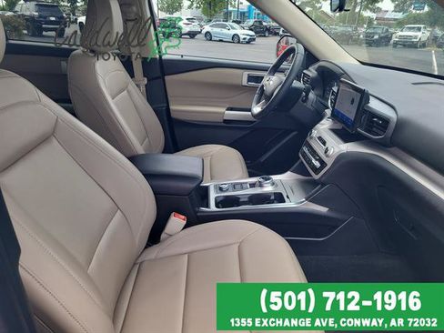 Used 2023 Ford Explorer XLT w/ Equipment Group 202A AWD/4WD image 29