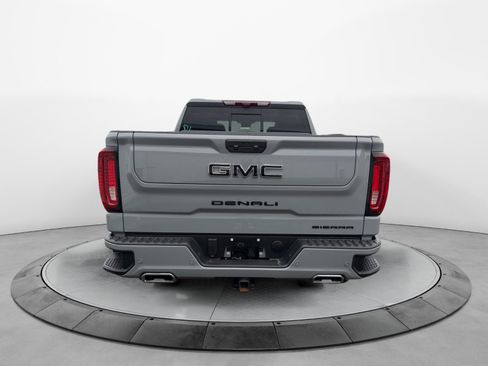 Used 2025 GMC Sierra 1500 Denali w/ Denali Reserve Package AWD/4WD image 6