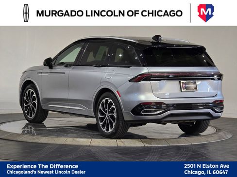 Used 2024 Lincoln Nautilus Reserve w/ Equipment Group 202A image 6