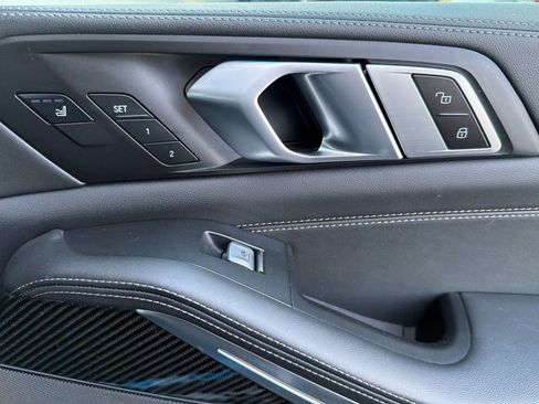 Certified 2024 BMW X7 M60i w/ Executive Package image 23