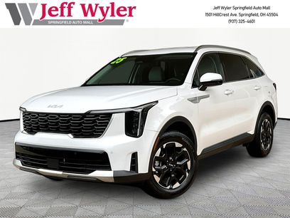 Used 2025 Kia Sorento S