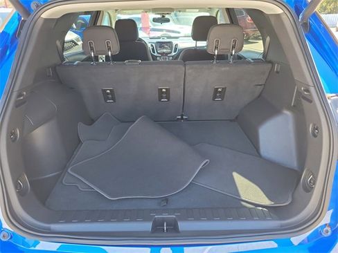 Used 2019 Chevrolet Equinox LT image 10