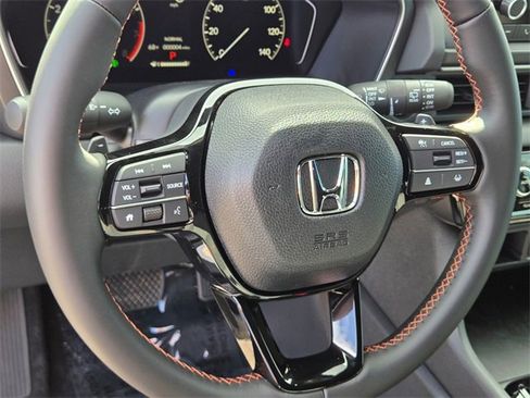 New 2025 Honda Pilot Sport image 12