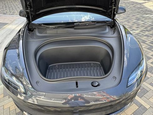 Used 2024 Tesla Model 3 Long Range RWD image 47