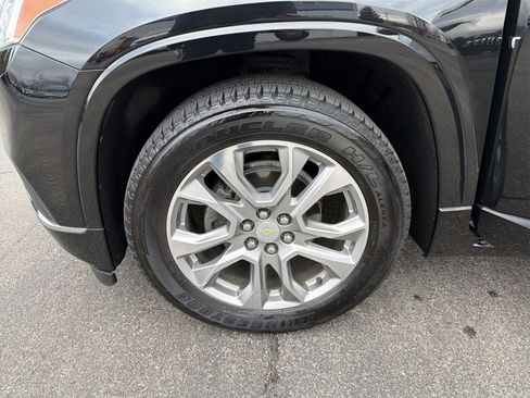 Used 2018 Chevrolet Traverse Premier w/ LPO, 'HIT The Road' Package image 31