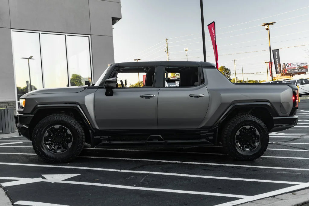 Used 2022 GMC Hummer EV Edition 1 w/ LPO, Illumination Package AWD/4WD image 18