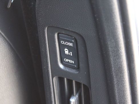 Used 2023 Honda Odyssey Sport image 24