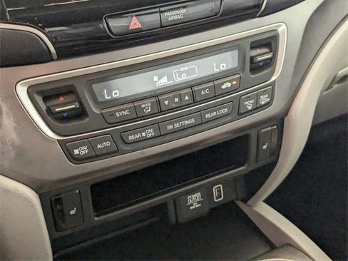 Used 2020 Honda Pilot EX-L image 24