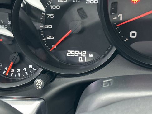 Used 2015 Porsche 911 Carrera image 23