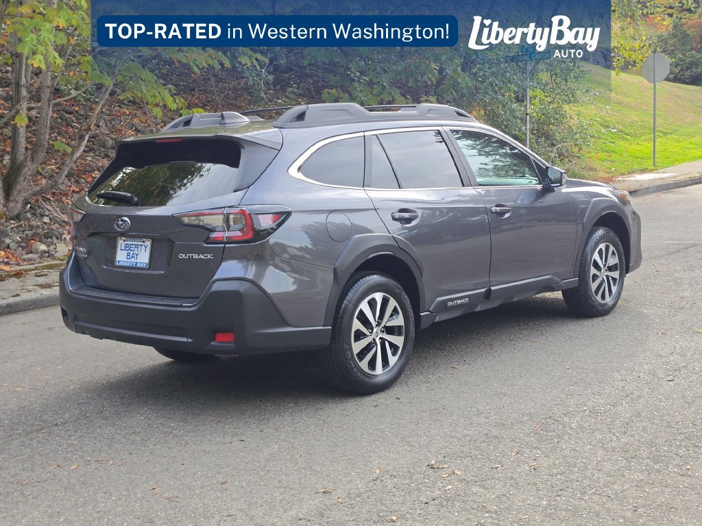 Used 2023 Subaru Outback Premium AWD/4WD image 5
