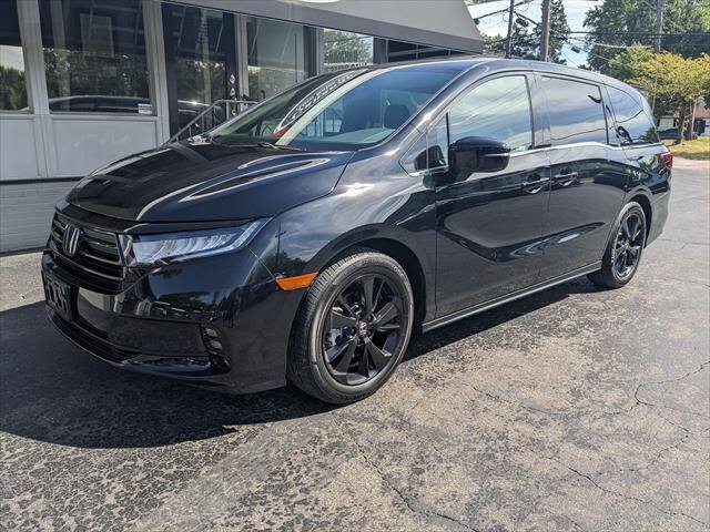 Used 2024 Honda Odyssey Sport image 1