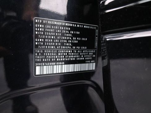 Used 2022 Volkswagen Tiguan SE R-Line FWD image 15