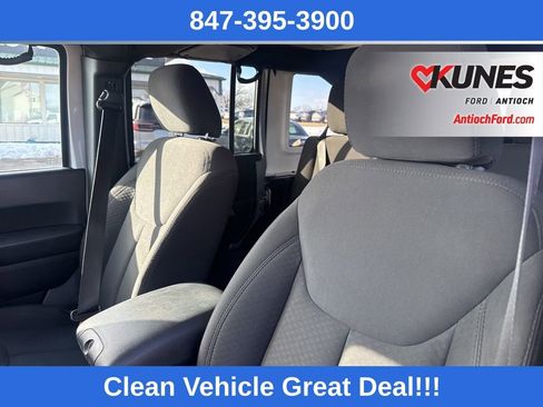 Used 2016 Jeep Wrangler Unlimited Sport w/ Quick Order Package 24S AWD/4WD image 16