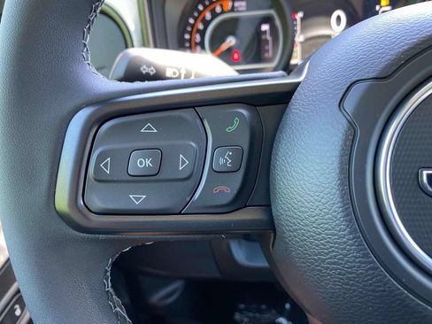 New 2026 Jeep Gladiator Sport AWD/4WD image 14