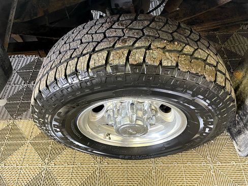 Used 2001 Ford F250 Lariat image 20