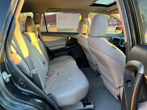 Used 2012 Toyota RAV4 Limited image 26