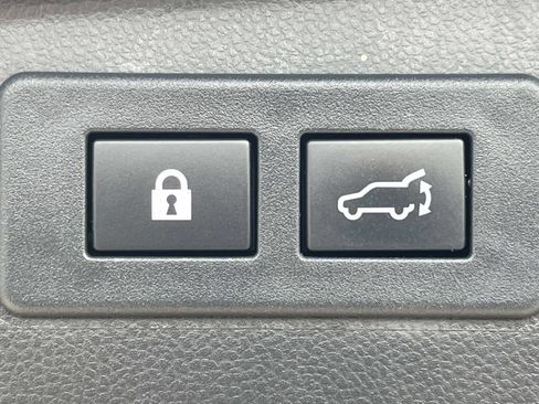 Used 2024 Subaru Outback Premium image 29