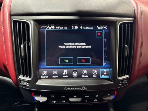 Used 2020 Maserati Levante GranSport image 74