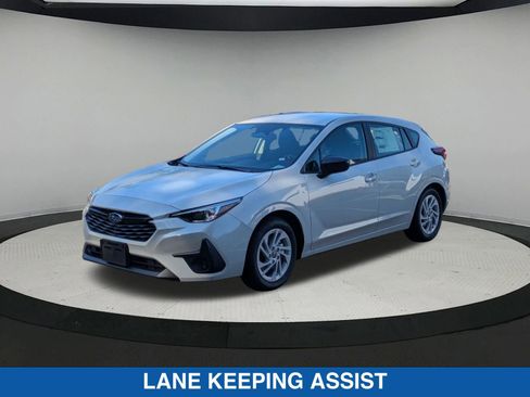 Certified 2025 Subaru Impreza 2.0i image 8