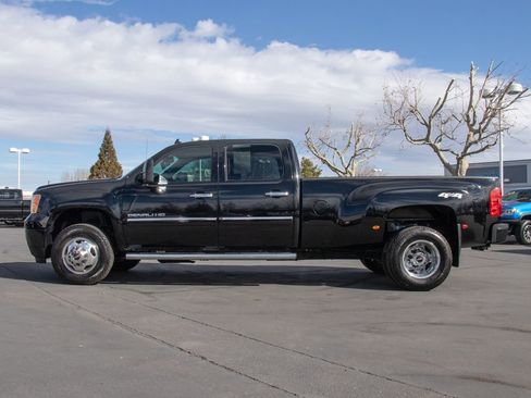 Used 2012 GMC Sierra 3500 Denali image 4