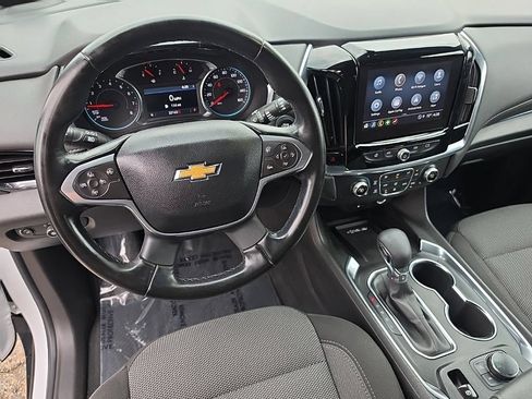 Certified 2023 Chevrolet Traverse LT AWD/4WD image 10