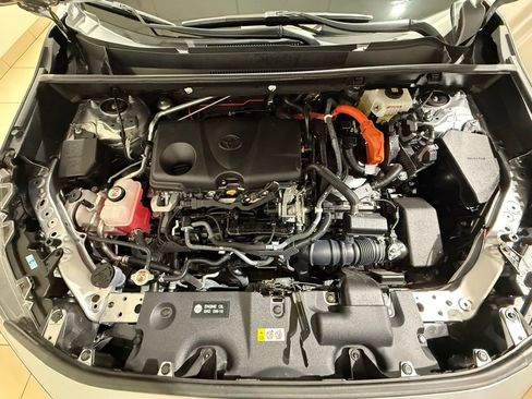 Certified 2020 Toyota RAV4 Limited w/ Limited Grade Weather Package image 10