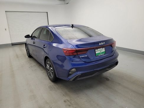 Used 2024 Kia Forte LXS w/ LXS Technology Package FWD image 5
