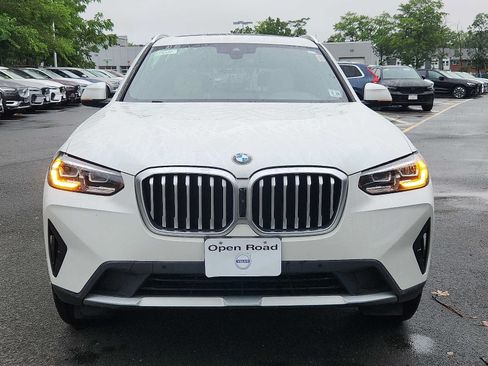 Used 2023 BMW X3 xDrive30i w/ Premium Package AWD/4WD image 2