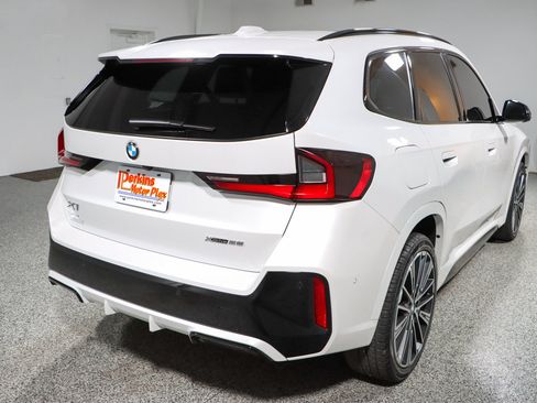 Used 2023 BMW X1 xDrive28i w/ Premium Package AWD/4WD image 7