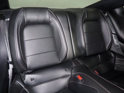 Used 2021 Ford Mustang GT Premium w/ GT Performance Package RWD image 15