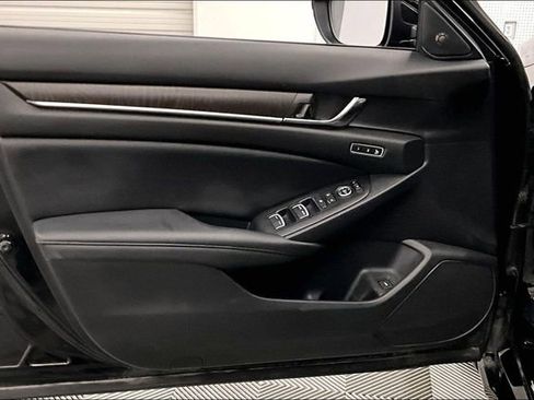 Used 2019 Honda Accord EX-L image 19